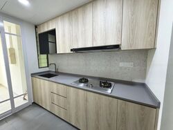 landbay-condominium photo thumbnail #6